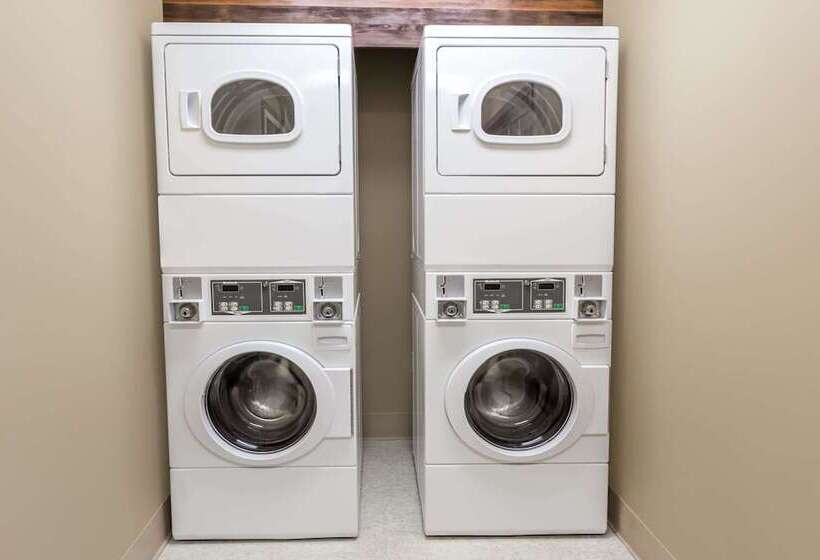 فندق Baymont By Wyndham Mequon Milwaukee Area