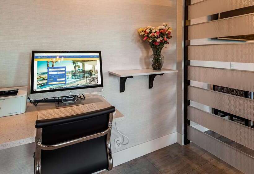 בית מלון כפרי Best Western Brentwood