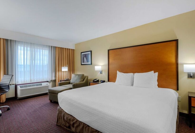 فندق Best Western Cascade Inn & Suites