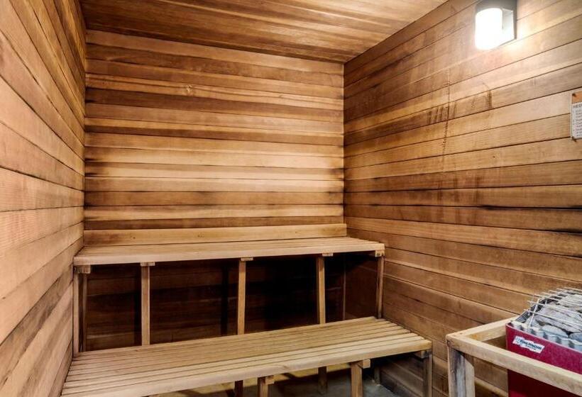 فندق Best Western Cascade Inn & Suites