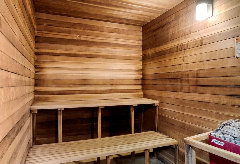 فندق Best Western Cascade Inn & Suites