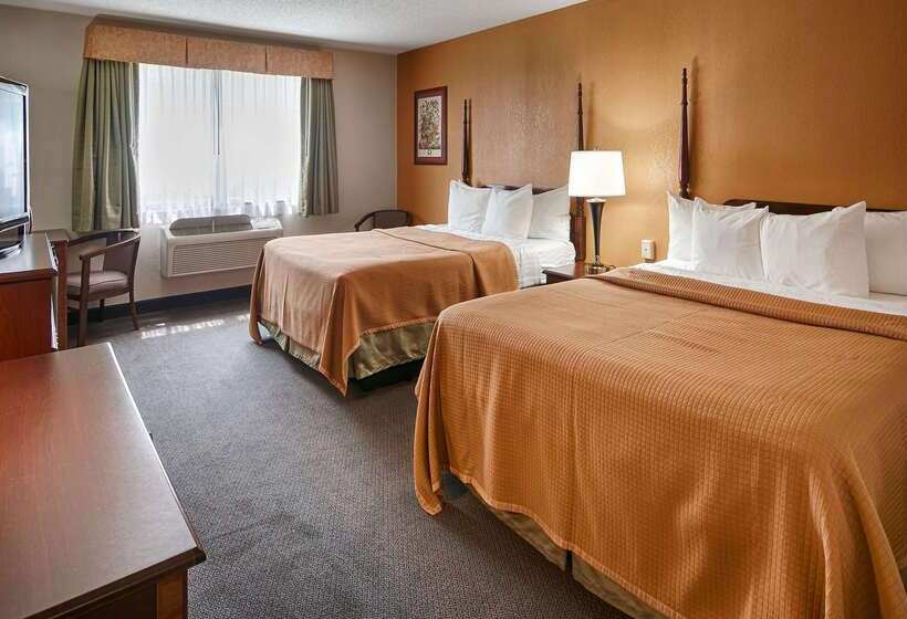בית מלון כפרי Baymont By Wyndham Chester Il