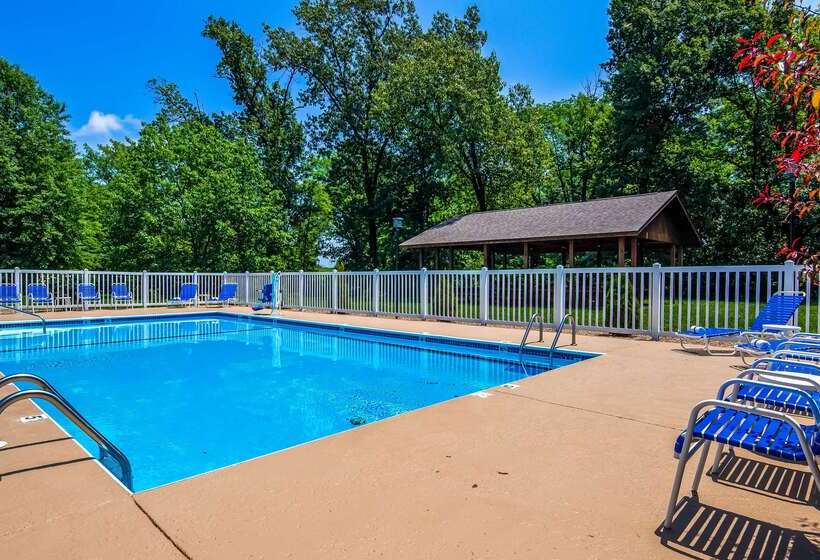 فندق Baymont By Wyndham Chester Il