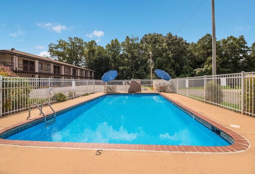 فندق Best Western Mckenzie