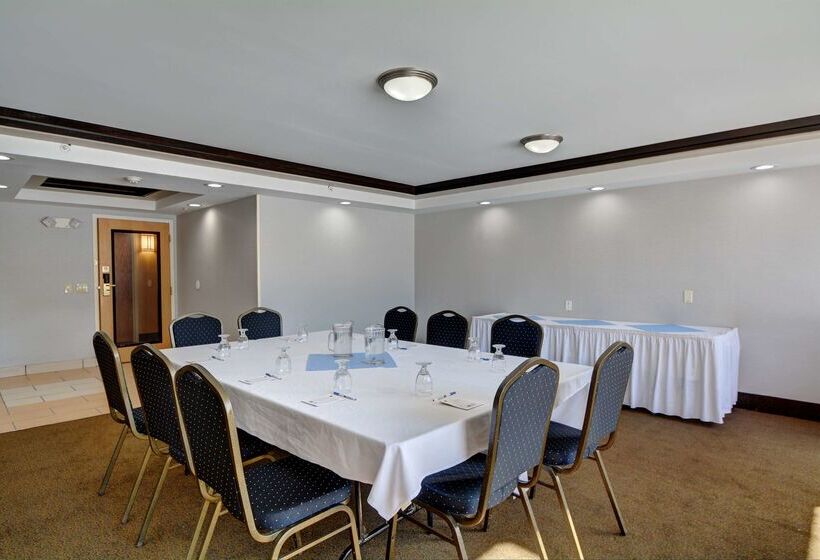 هتل Best Western Plus Keene