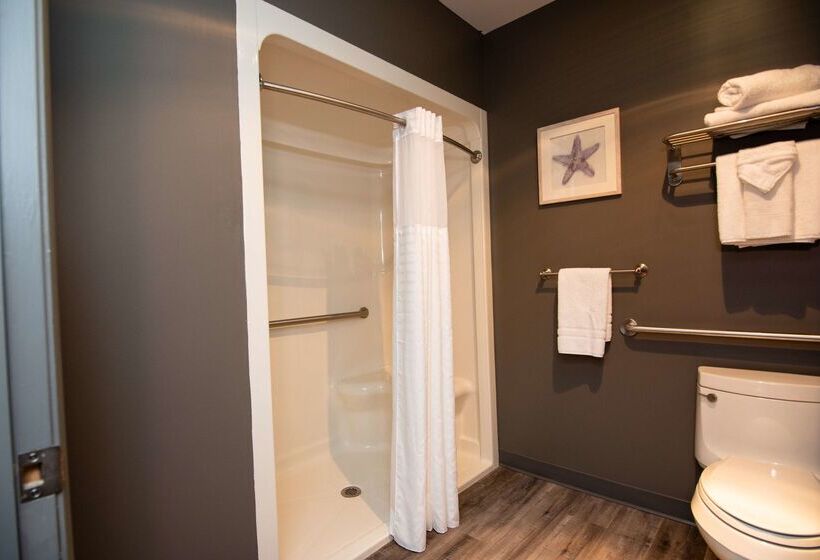 فندق Best Western Plus Plattsburgh