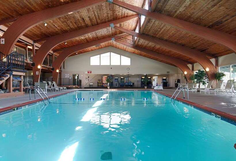 فندق Best Western Plus Plattsburgh