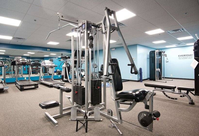 فندق Best Western Plus Plattsburgh