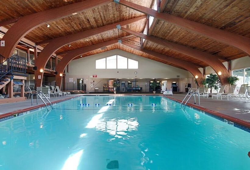 فندق Best Western Plus Plattsburgh