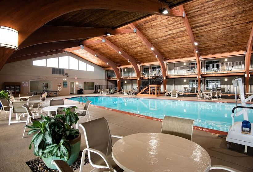 فندق Best Western Plus Plattsburgh