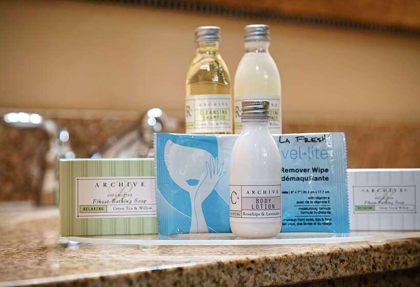 فندق Best Western Plus Rama Inn