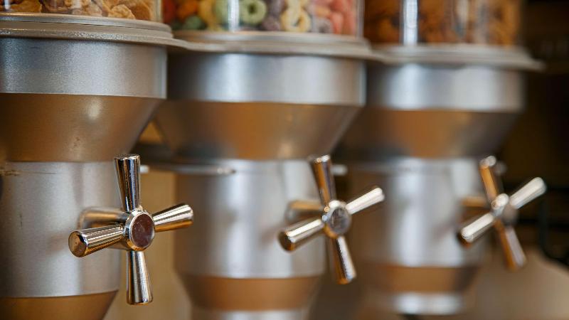 فندق Best Western Plus Rama Inn & Suites