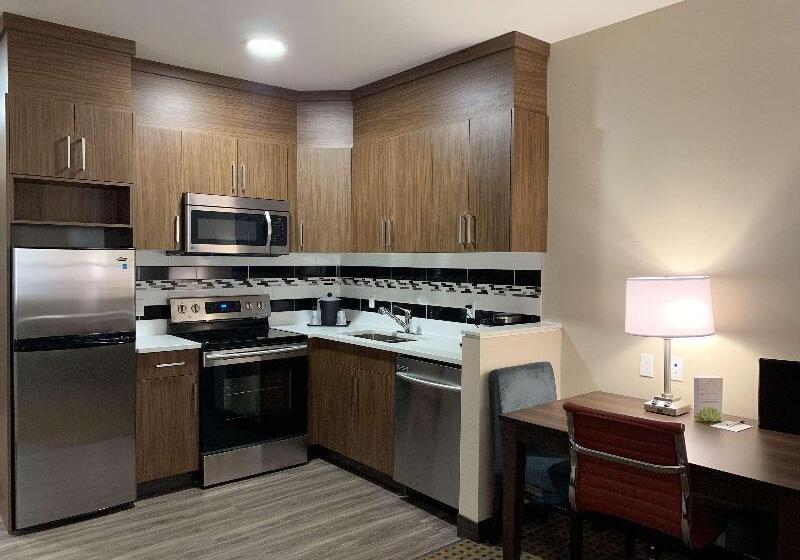 فندق Best Western Plus Riviera