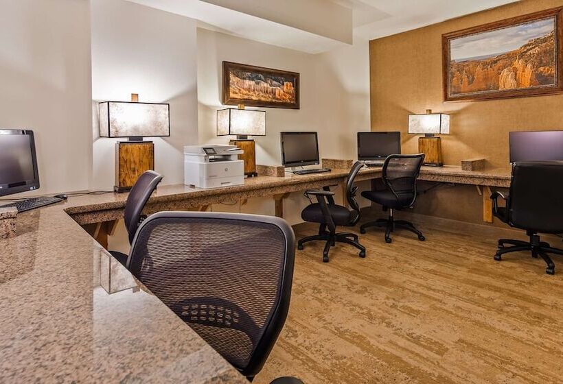 Отель Best Western Plus Ruby's Inn