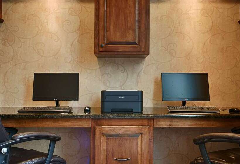 فندق Best Western Plus Southpark Inn & Suites