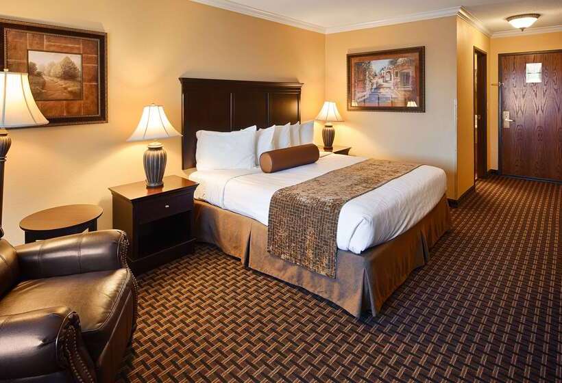 فندق Best Western Plus Southpark Inn & Suites