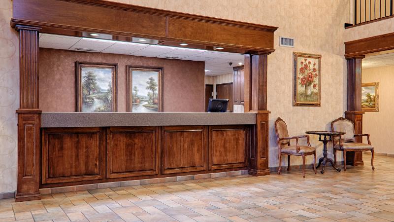 فندق Best Western Plus Southpark Inn & Suites