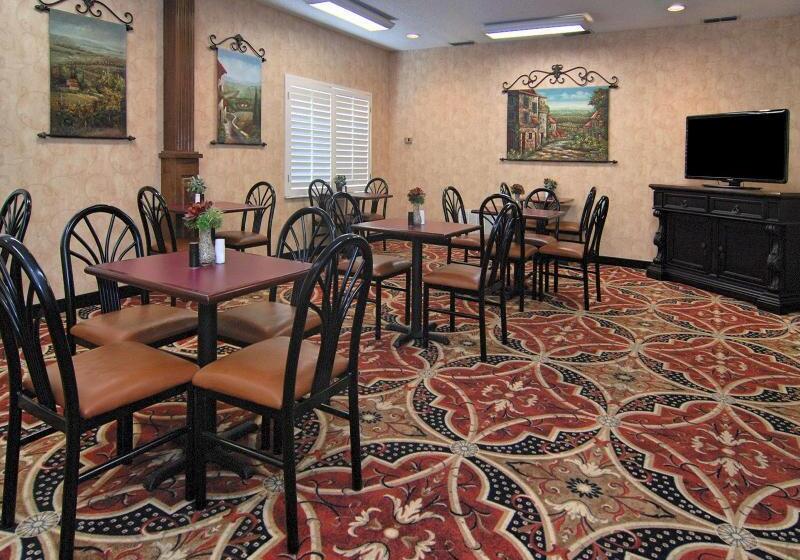 هتل Best Western Plus Southpark Inn & Suites