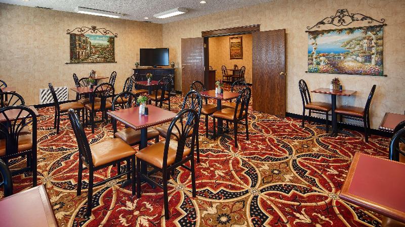 هتل Best Western Plus Southpark Inn & Suites