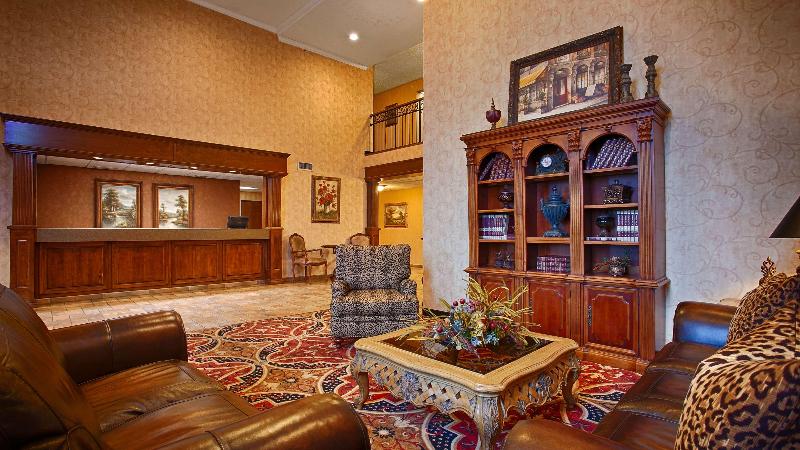هتل Best Western Plus Southpark Inn & Suites