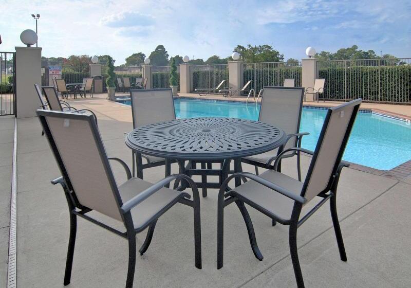 فندق Best Western Plus Southpark Inn & Suites