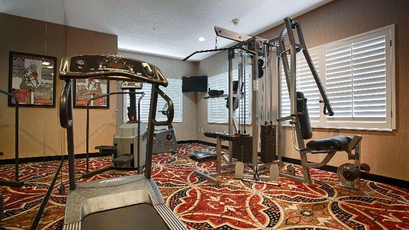 فندق Best Western Plus Southpark Inn & Suites