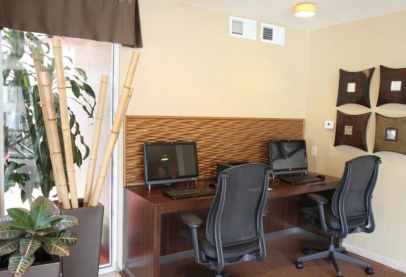 Best Western Plus Suites Hotel Coronado Island