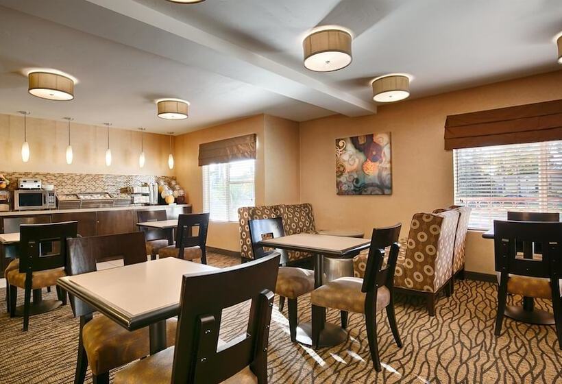 Best Western Plus Suites Hotel Coronado Island