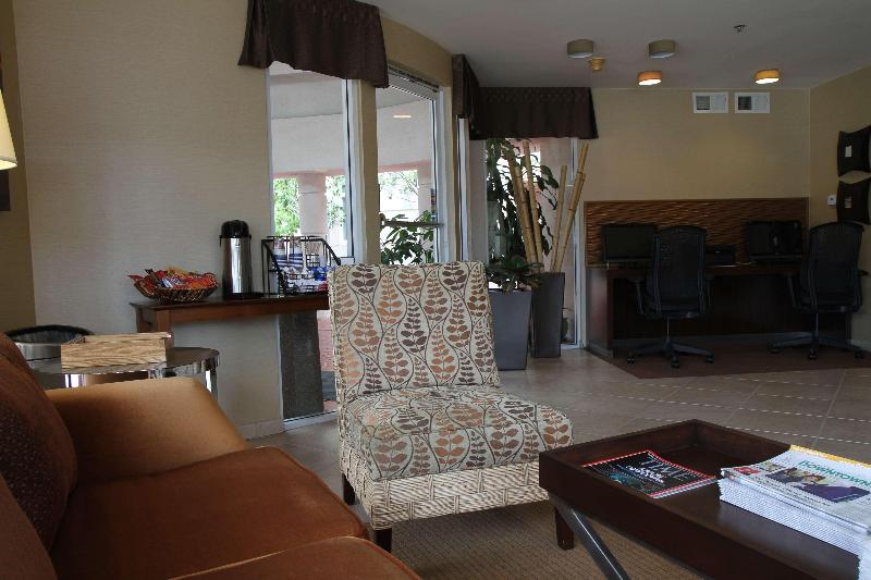 Best Western Plus Suites Hotel Coronado Island