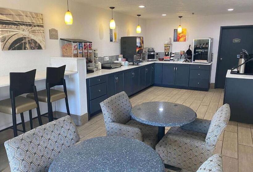 ホテル Baymont By Wyndham Danville Il