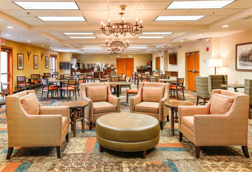 בית מלון כפרי Best Western Rocky Mountain Lodge