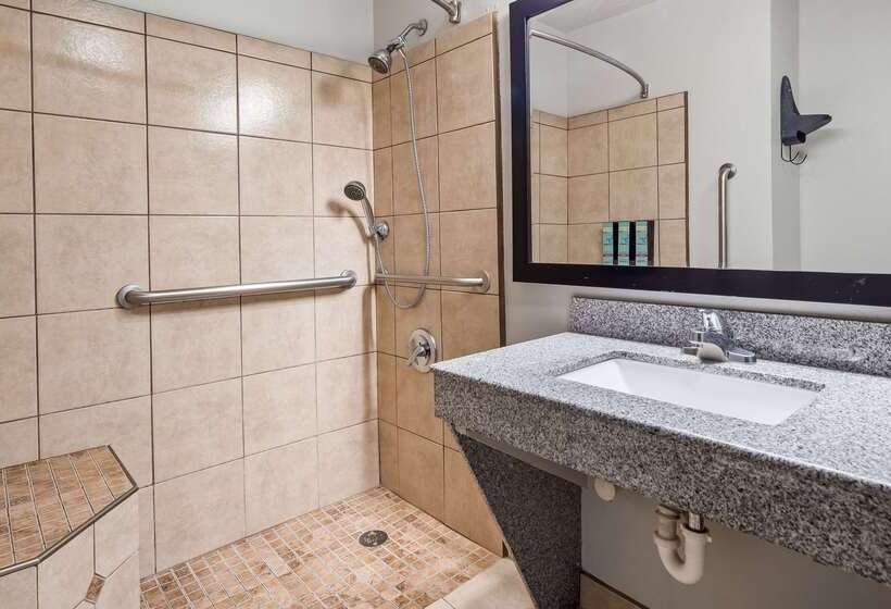 فندق Best Western Santa Fe Inn