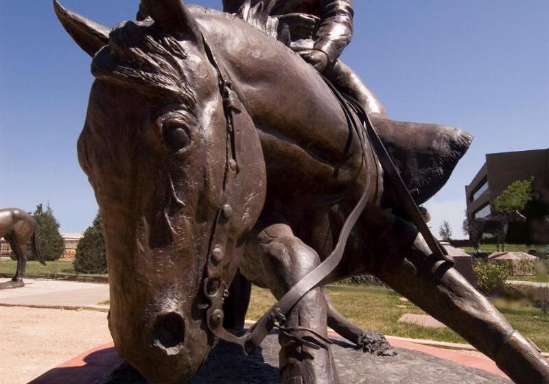 فندق Best Western Santa Fe Inn