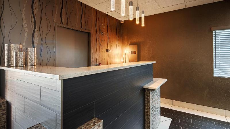 فندق Best Western Santa Fe Inn