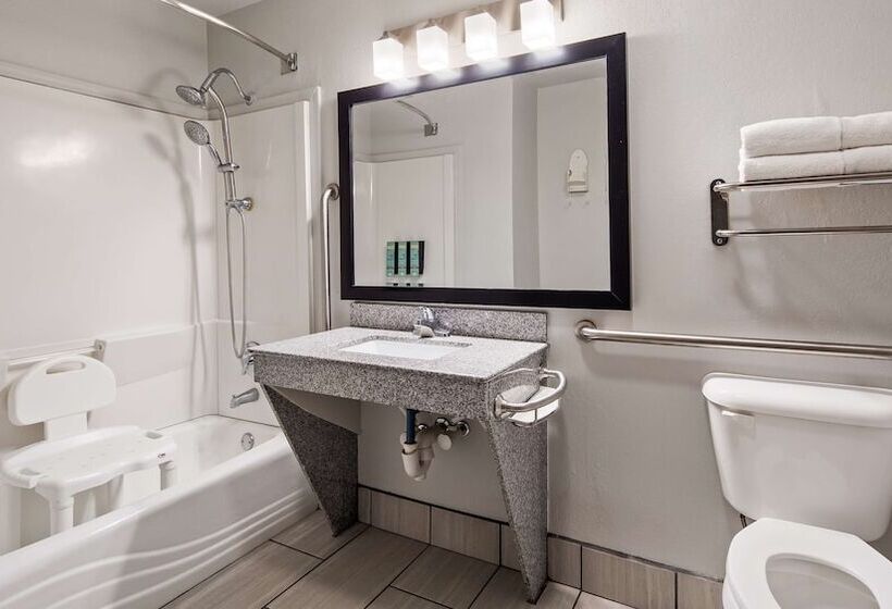 فندق Best Western Santa Fe Inn