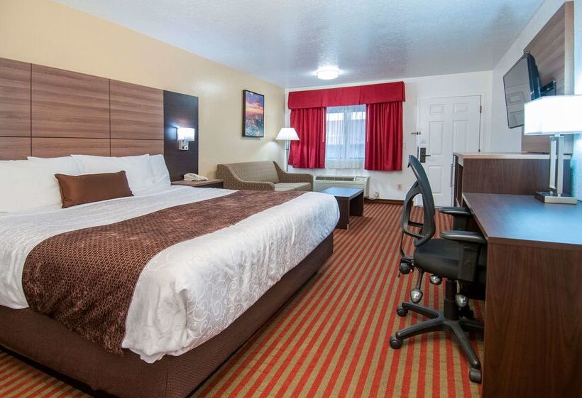 فندق Best Western Santa Rosa Inn