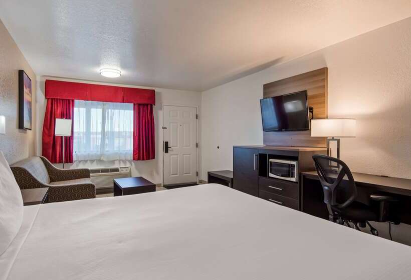 فندق Best Western Santa Rosa Inn