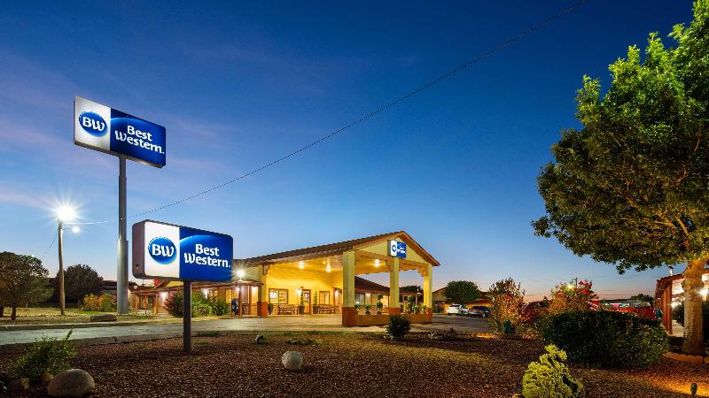 فندق Best Western Santa Rosa Inn