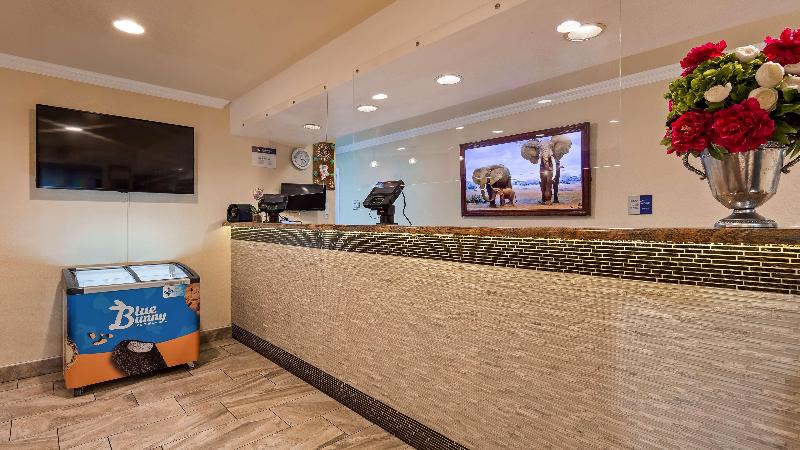 فندق Best Western Santa Rosa Inn