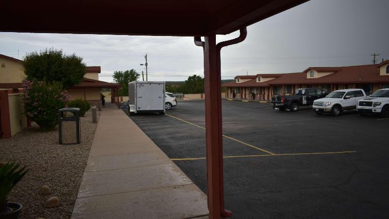 فندق Best Western Santa Rosa Inn