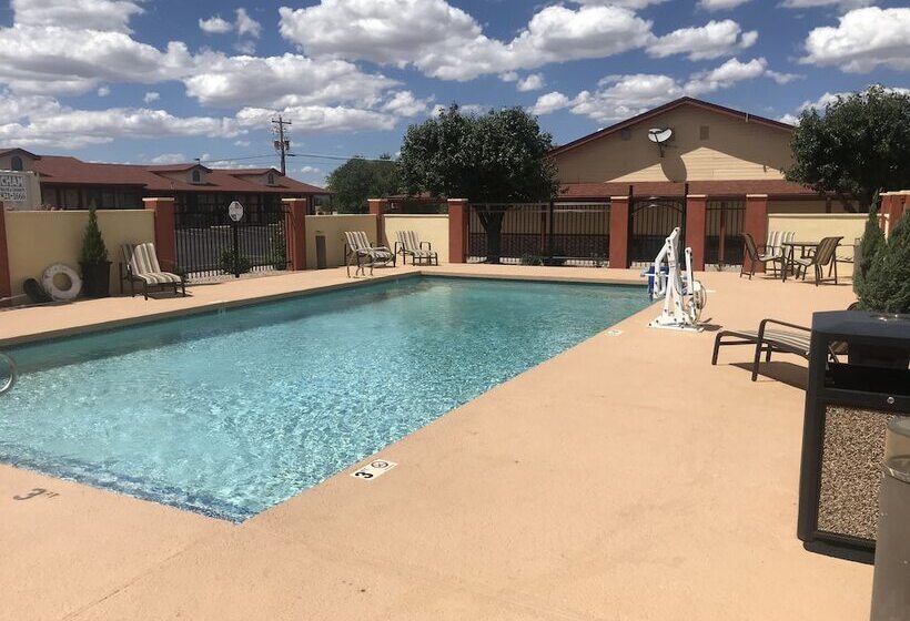 فندق Best Western Santa Rosa Inn