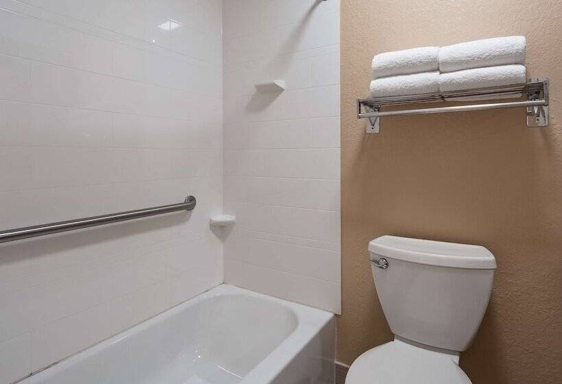 فندق Best Western Santa Rosa Inn