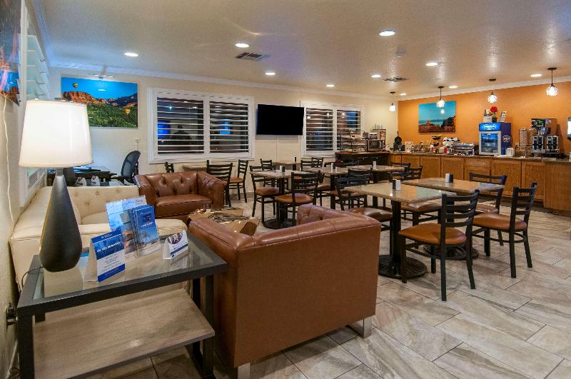 فندق Best Western Santa Rosa Inn