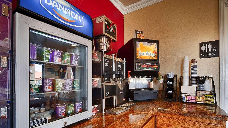 فندق Best Western Santa Rosa Inn