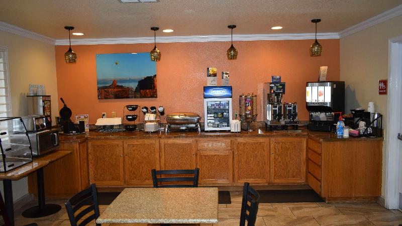 فندق Best Western Santa Rosa Inn