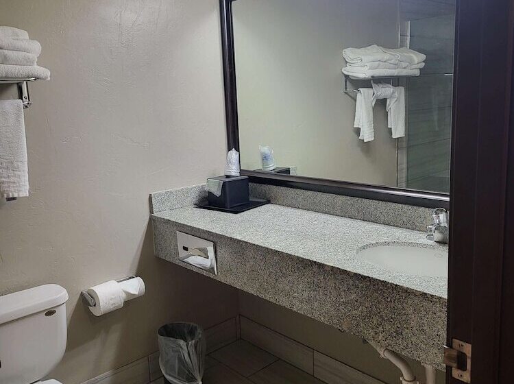 فندق Best Western Sawtooth Inn And Suites