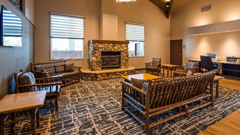 فندق Best Western Sawtooth Inn And Suites