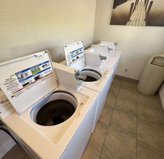 فندق Best Western Shadow Inn