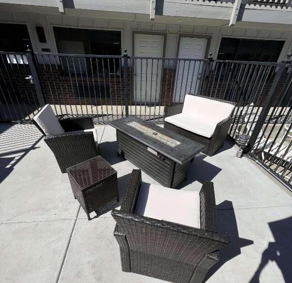 فندق Best Western Shadow Inn