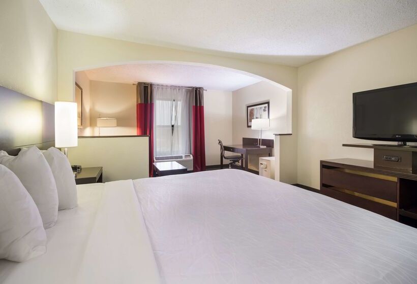 هتل Best Western Suites Near Opryland